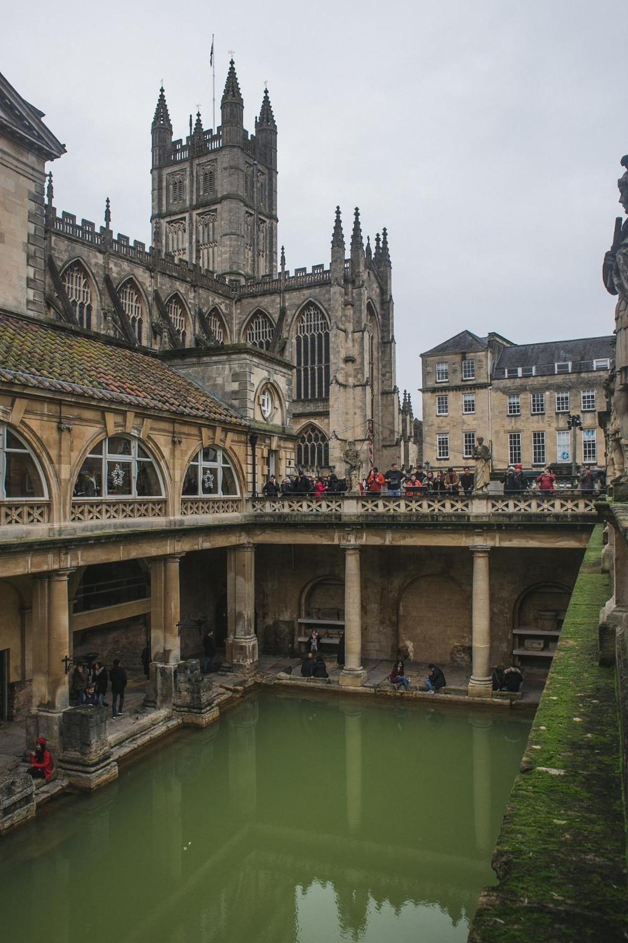 2 Bedroom Apartment In Bath City Centre With Garden & Free Parking Kültér fotó